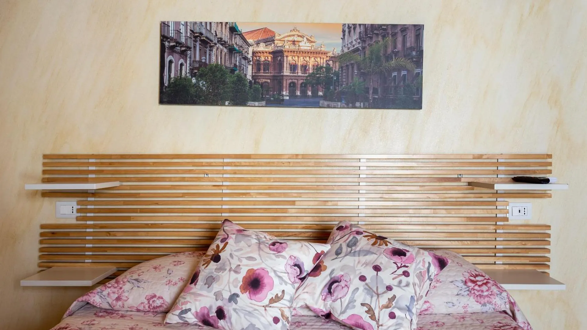 Bed and Breakfast Mary'S House Aeroporto di Catania Fontana Rossa 0*,  Italia