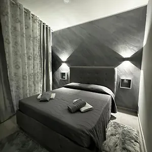 Urban House Bed & Breakfast